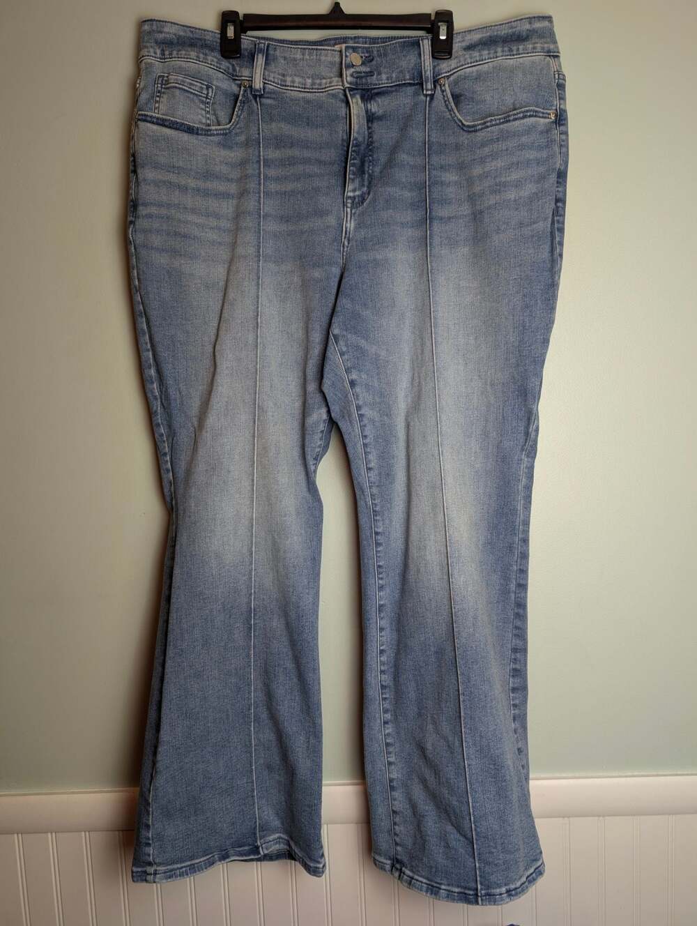Lane Bryant Plus Size 24 Pintuck Seamed Flare Jeans Light Wash